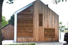 Energy-saving Horiso timber louvre system