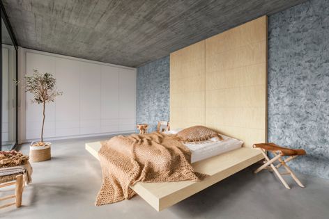 Essastone Luna Concrete can be used as a robust wall panelling. 