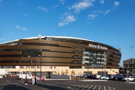 Allianz Stadium required insulation to meet the NCC’s thermal, acoustic and fire requirements, as well as aesthetic demands. Photography: Christopher Frederick Jones.