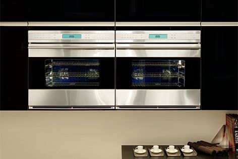 Wolf E Series oven from Multyflex