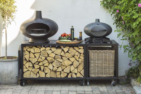 The cast iron Morsø Forno fire, cooker and smoker, has been joined by a new Forno gas barbecue in the same traditional style.