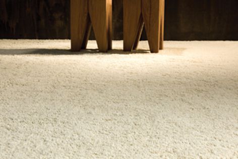 Peluche by Velieris is a naturally dyed carpet made from luxurious alpaca fleece.