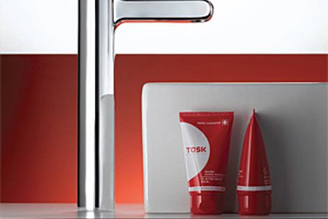 The Singulier bathroom mixer tap has a five-star WELS rating.