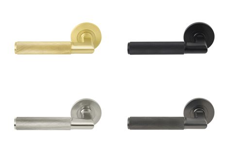 The new Lumina handle is available in four finishes: matt satin brass, matt black, brushed nickel and graphite nickel.