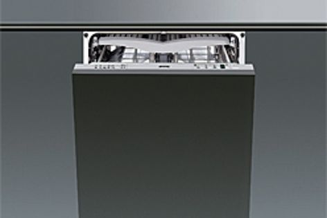 The Smeg DWAFI152XT dishwasher.